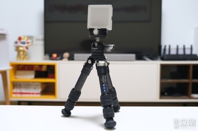 洋蔥工廠布朗尼攝影燈套裝 點(diǎn)亮專(zhuān)業(yè)攝影攝像服務(wù)的創(chuàng)意之光